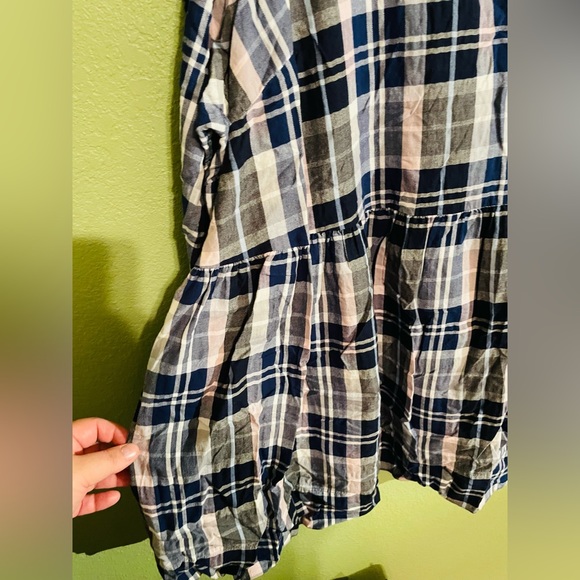 Beautiful Top (Lane Bryant) - Picture 3 of 4